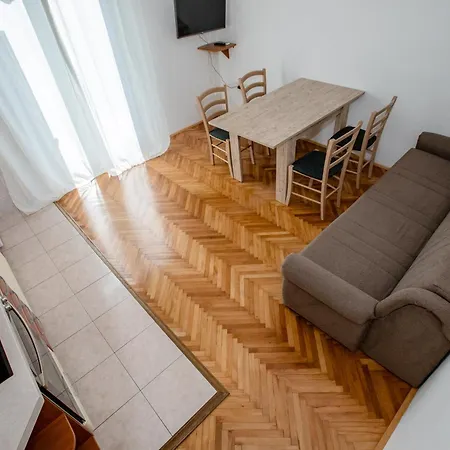 Apartman Zdenka Rab Town